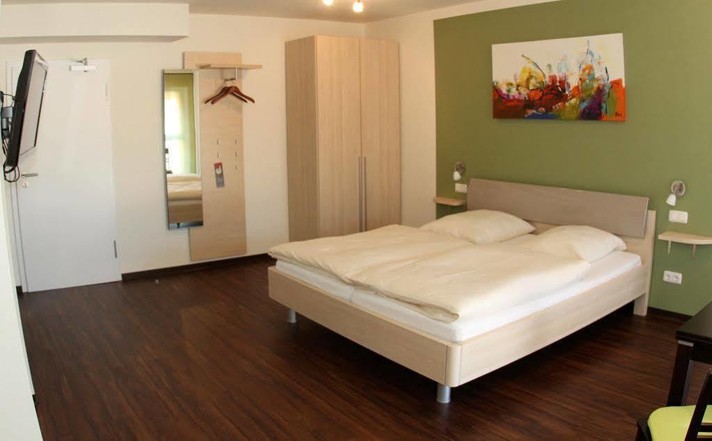 Landhotel Imhof Neuhof  Luaran gambar
